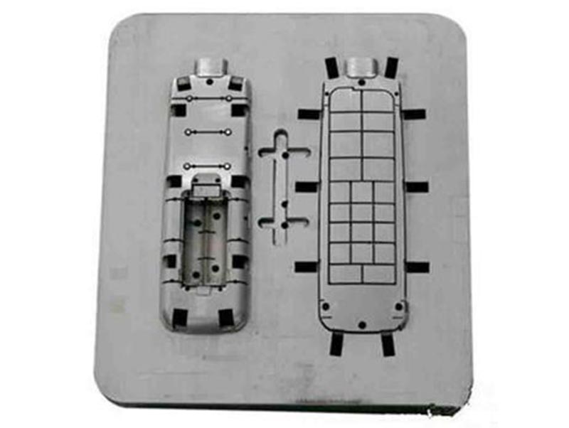 铁力精密塑料模-08